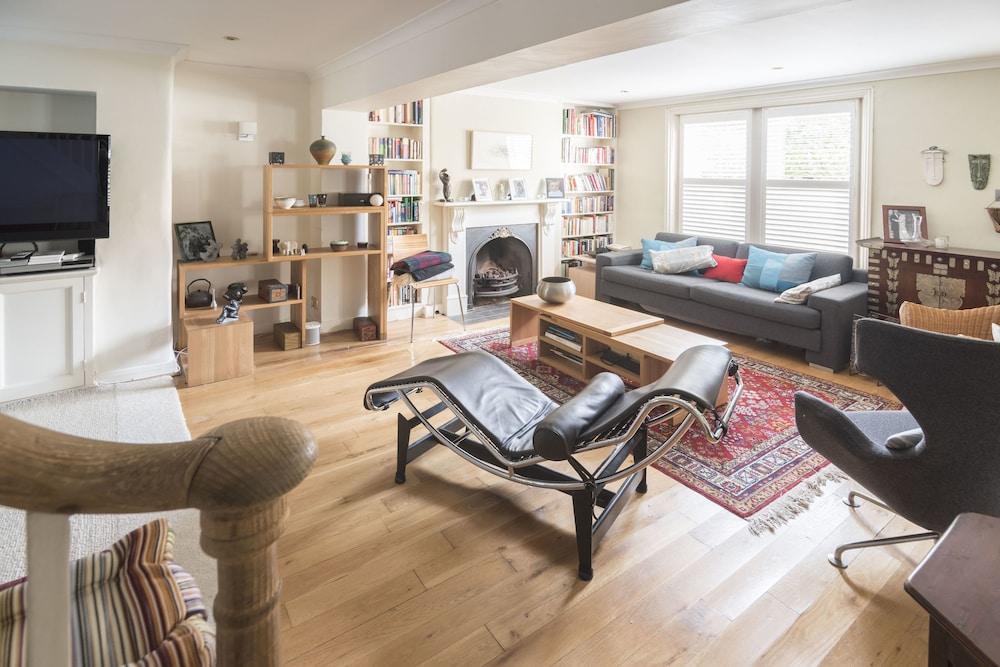 Stylish Family Home In Battersea Vr 伦敦 外观 照片